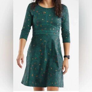 Title Nine dress size L